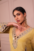 The Yellow Pari