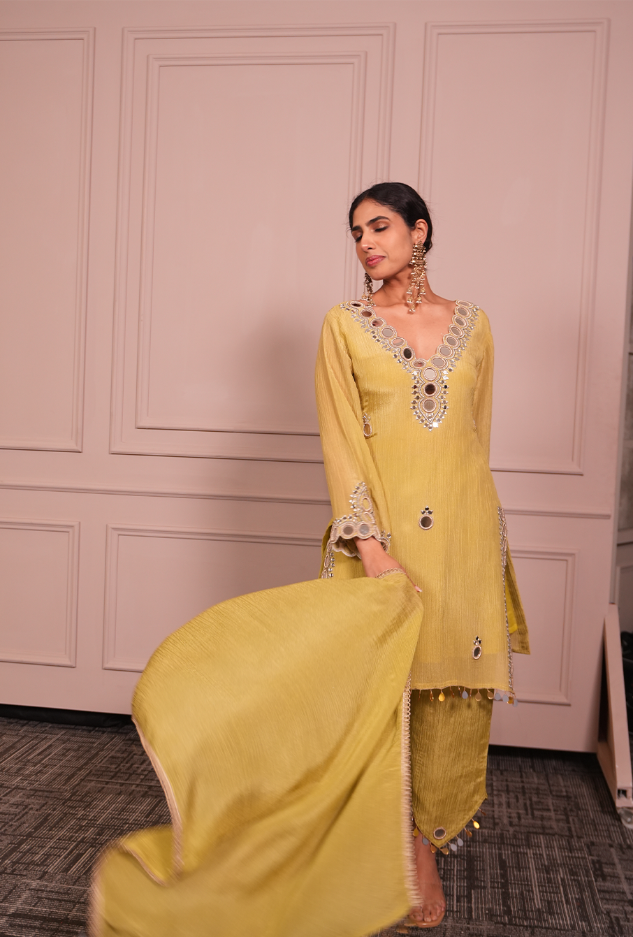 The Yellow Pari