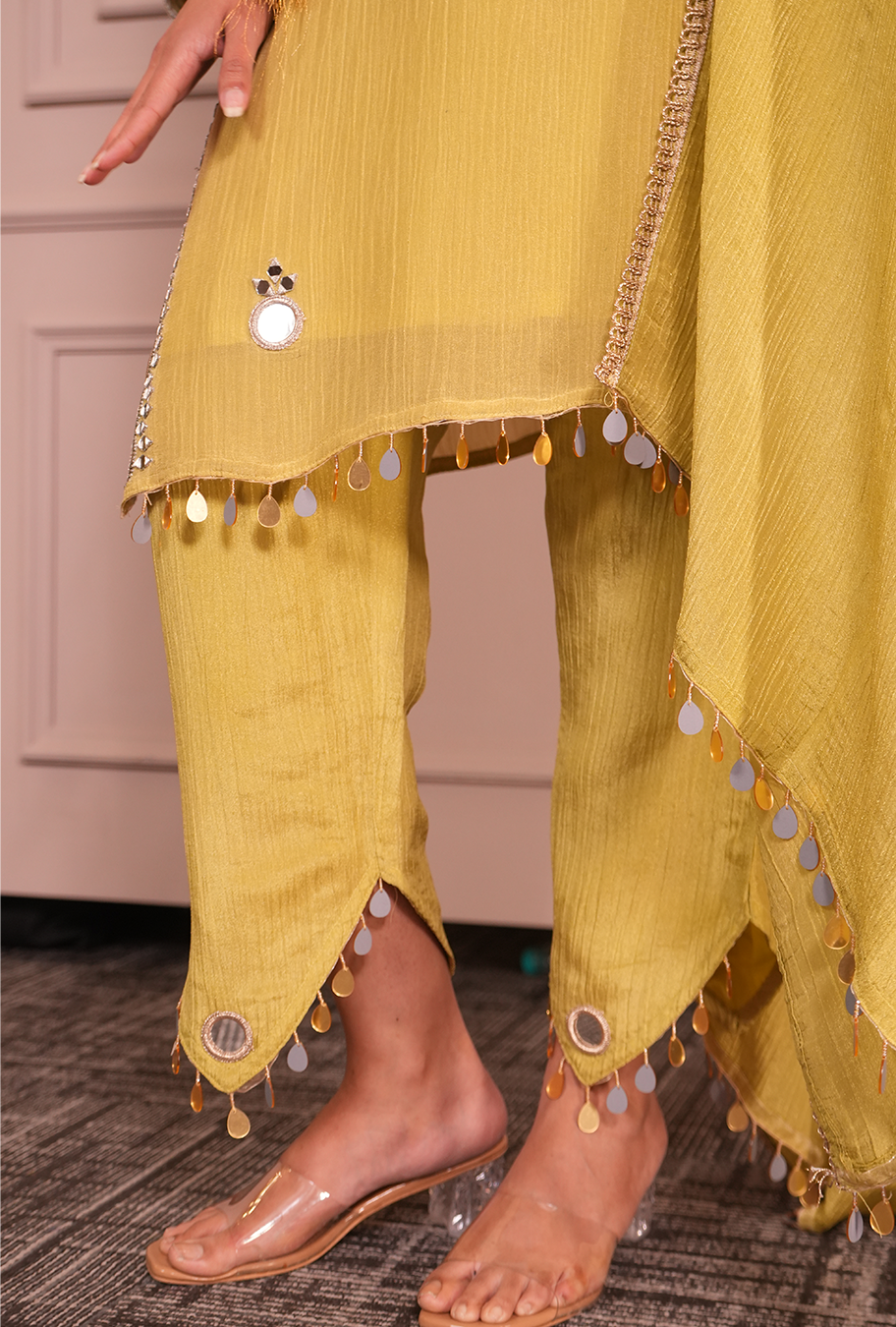 The Yellow Pari